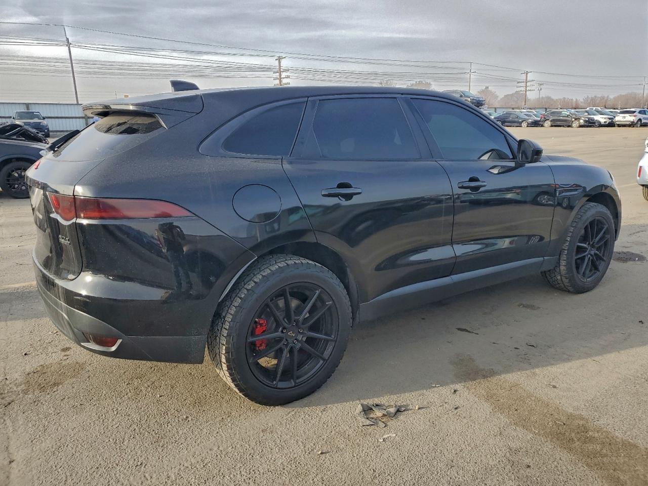 2017 Jaguar F-Pace - Image 3