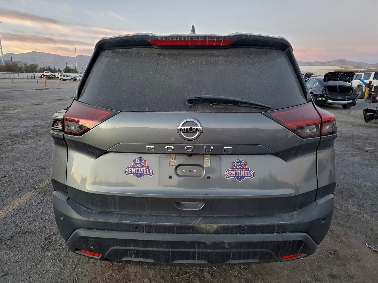 2021 Nissan Rogue S - Фото 6
