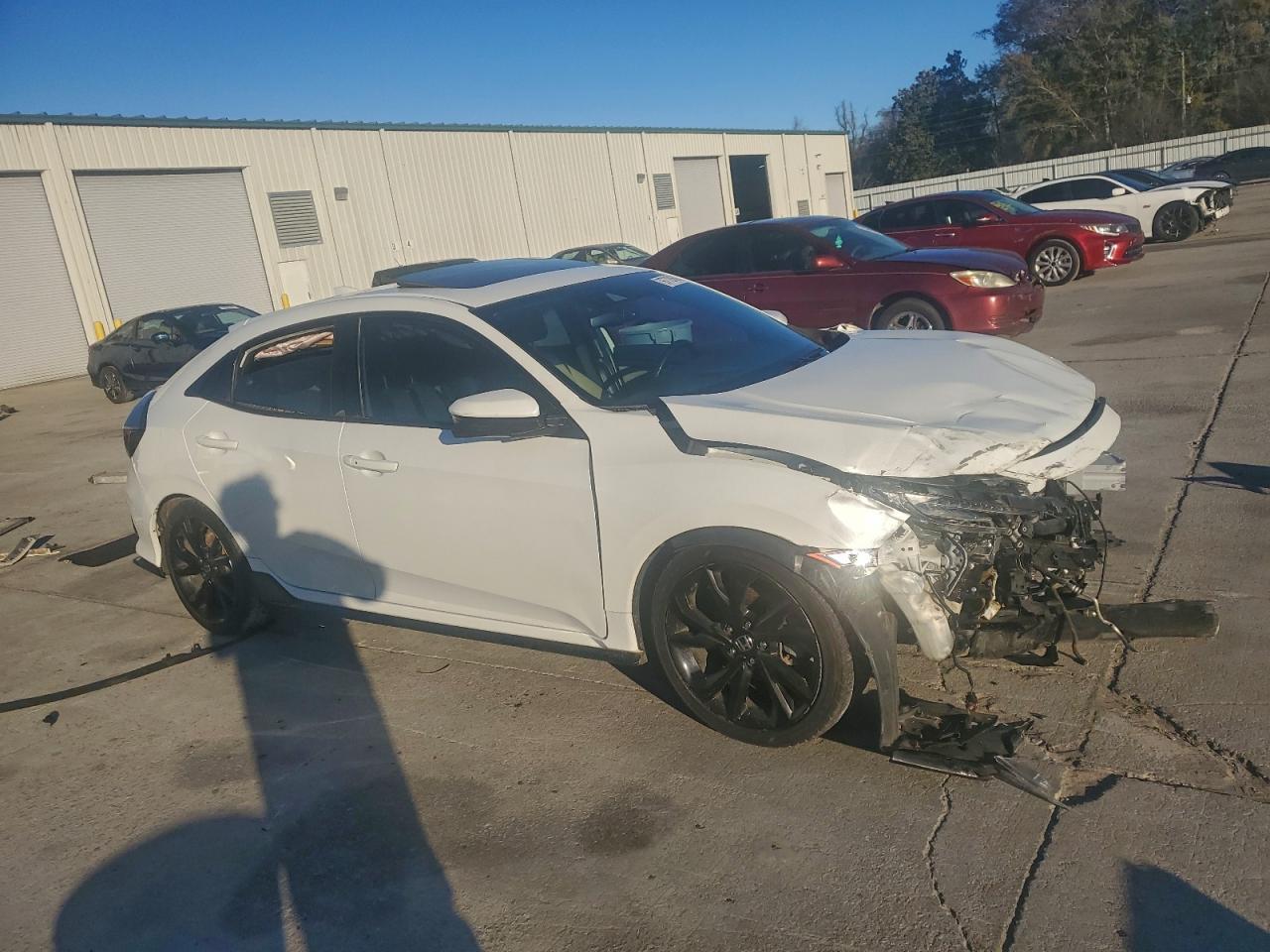 2018 Honda Civic Sport Touring - Image 4