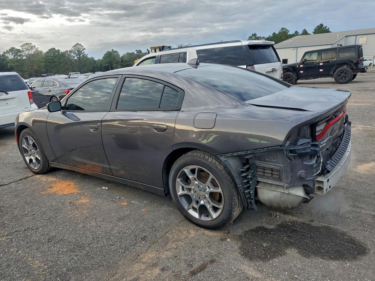 2016 Dodge Charger Sxt - Фото 2