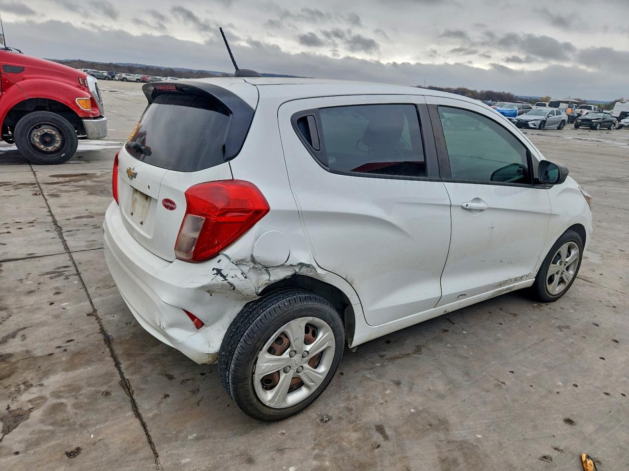 2020 Chevrolet Spark Ls - Фото 3
