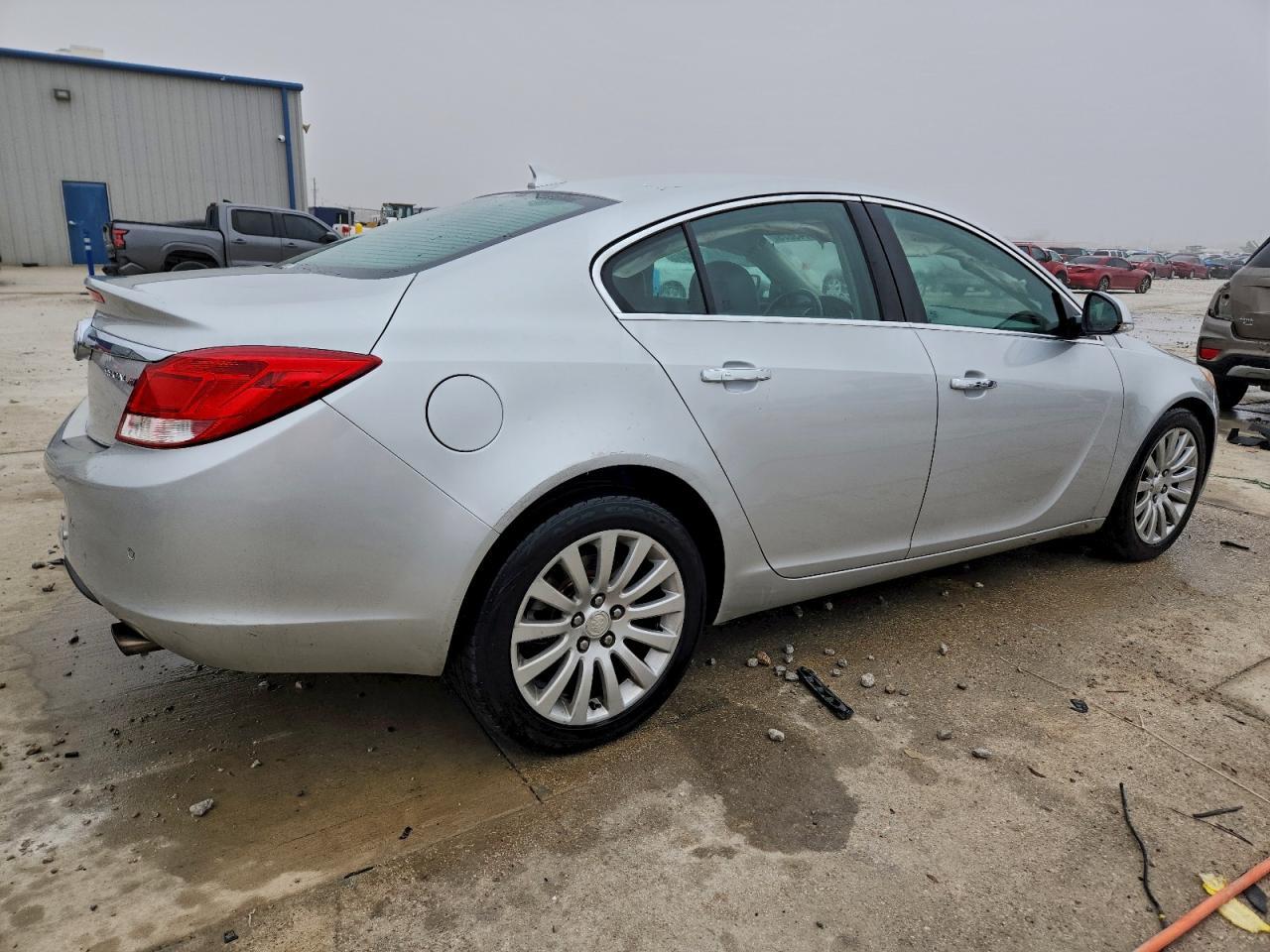2013 Buick Regal Premium - Фото 3