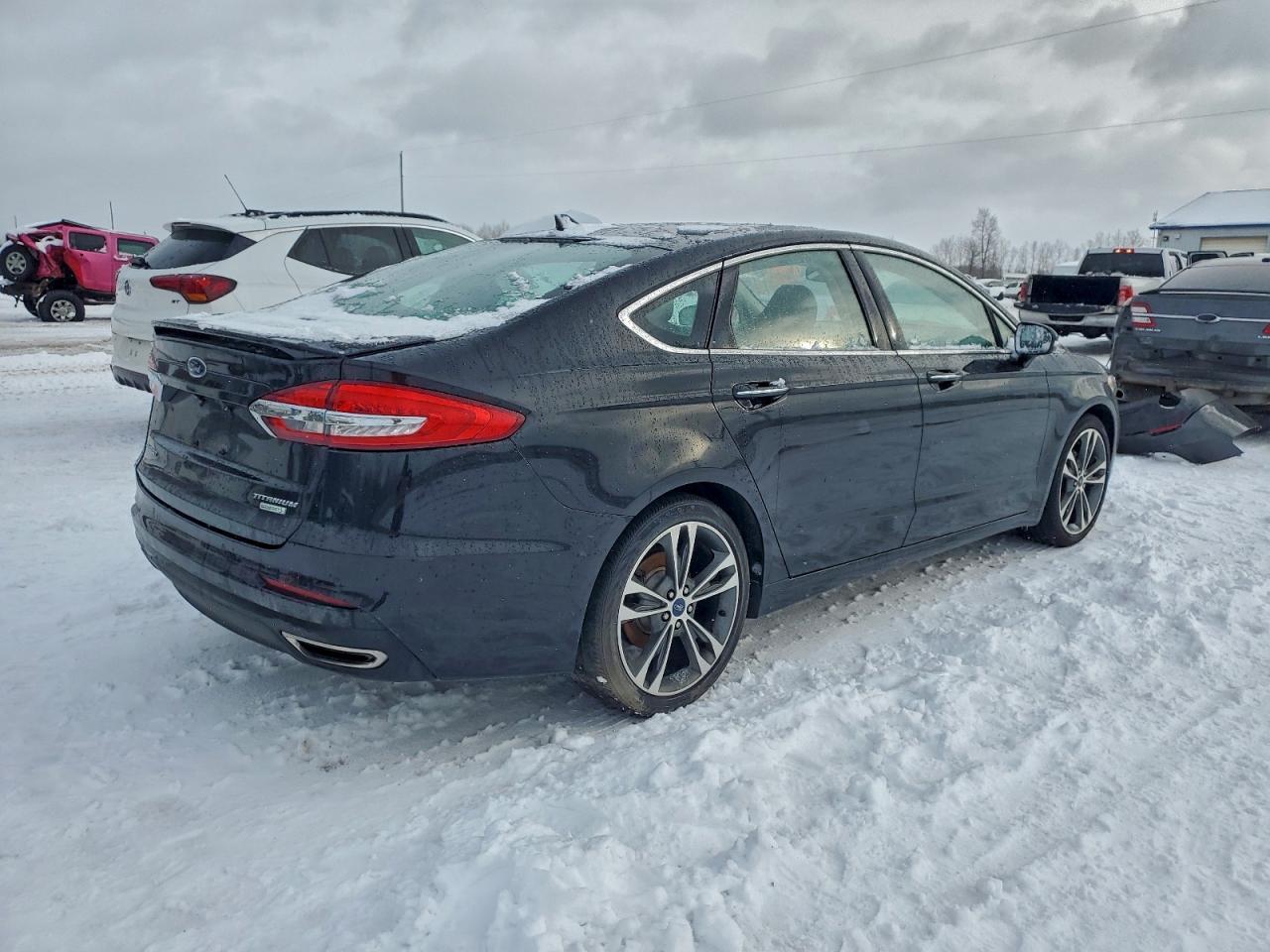 2020 Ford Fusion Titanium - Фото 3