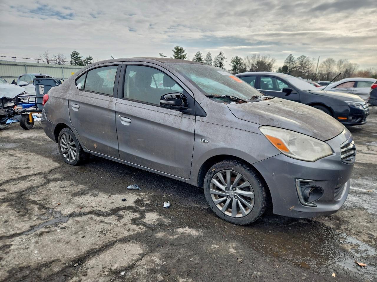 2017 Mitsubishi Mirage G4 Se - Фото 4