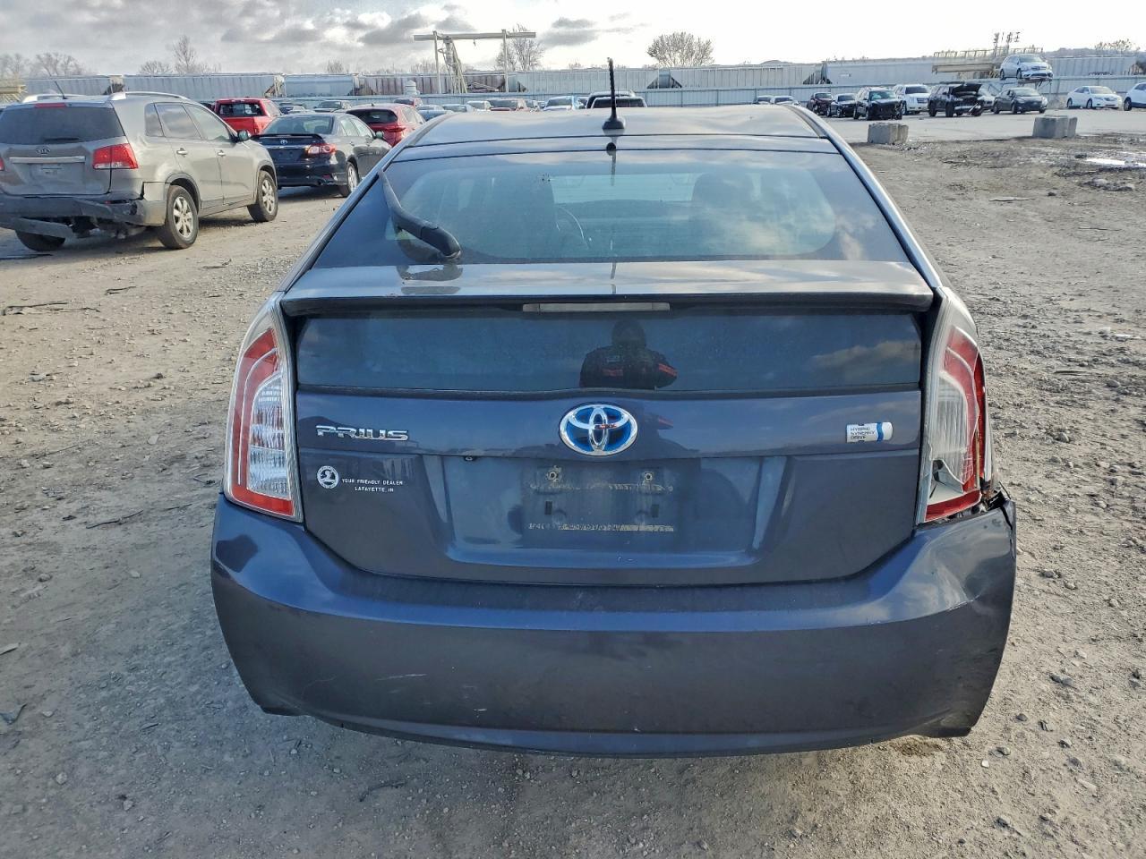 2012 Toyota Prius - Image 6