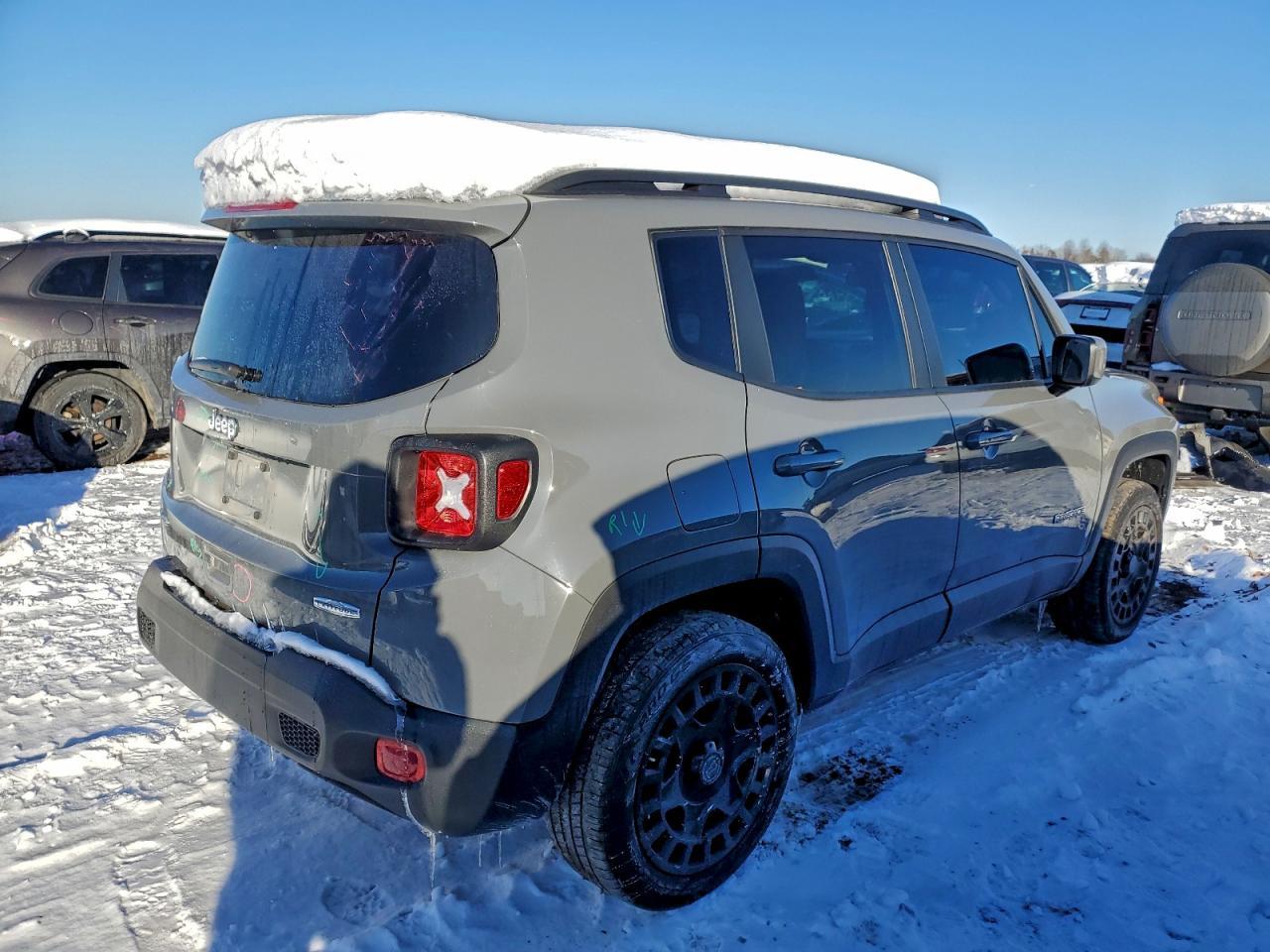 2019 Jeep Renegade Latitude - Фото 3