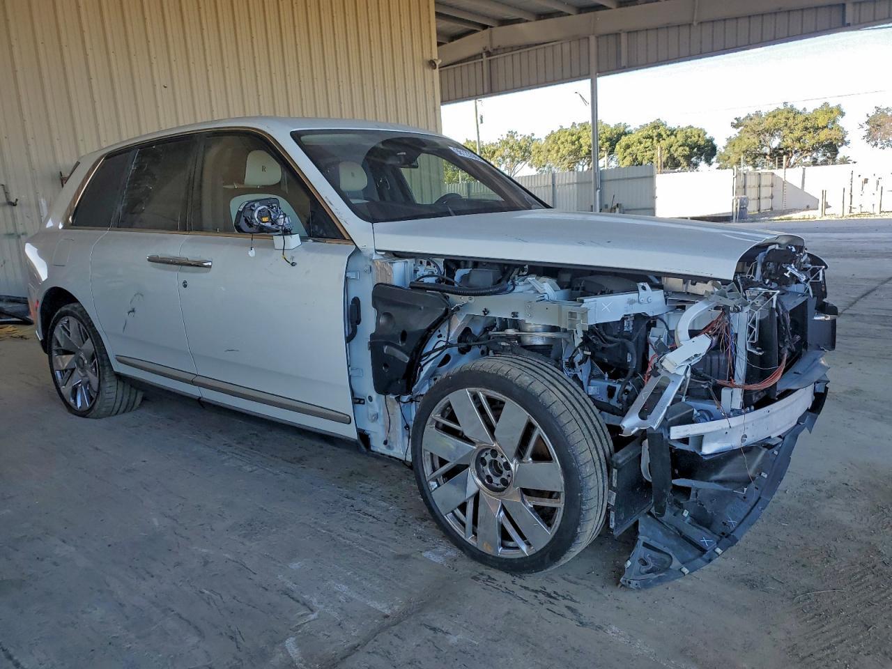 2025 Rolls-Royce Cullinan - Фото 4