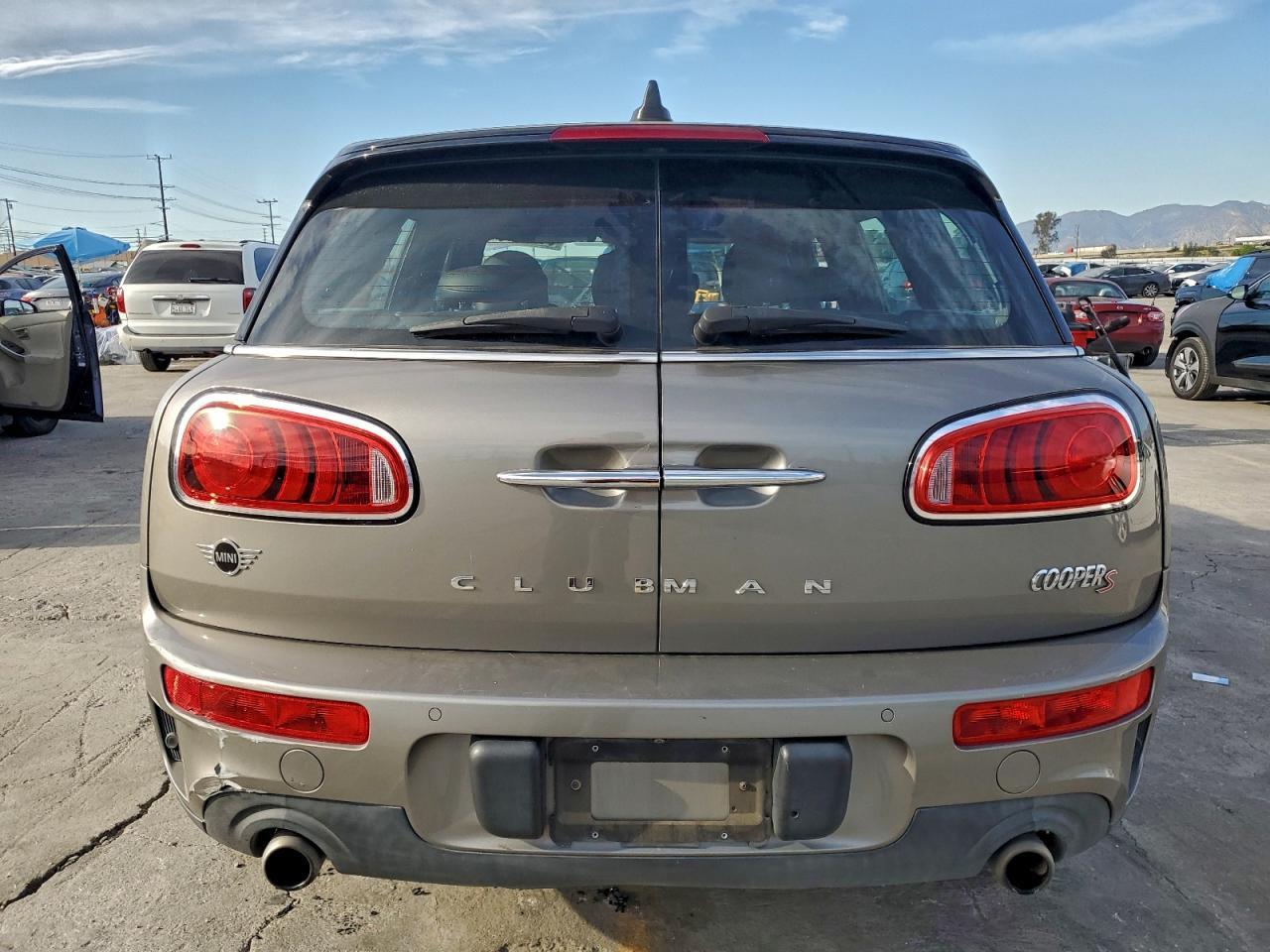 2019 Mini Cooper S Clubman - Фото 6