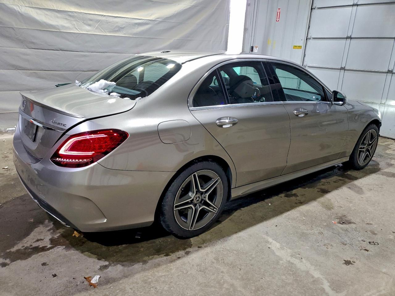 2020 Mercedes-Benz C 300 4Matic - Фото 3