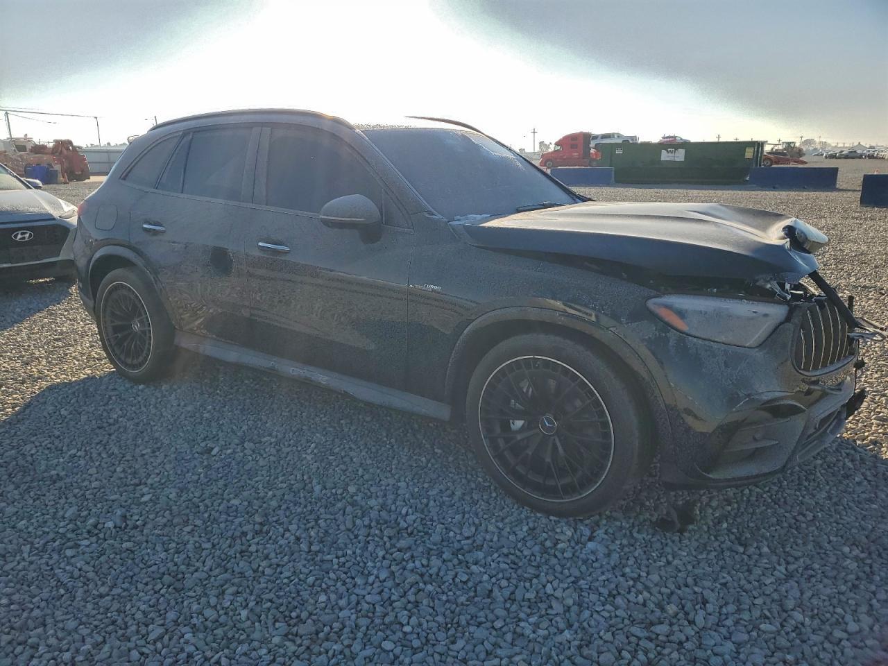 2025 Mercedes-Benz Glc 43 4Matic Amg - Image 4