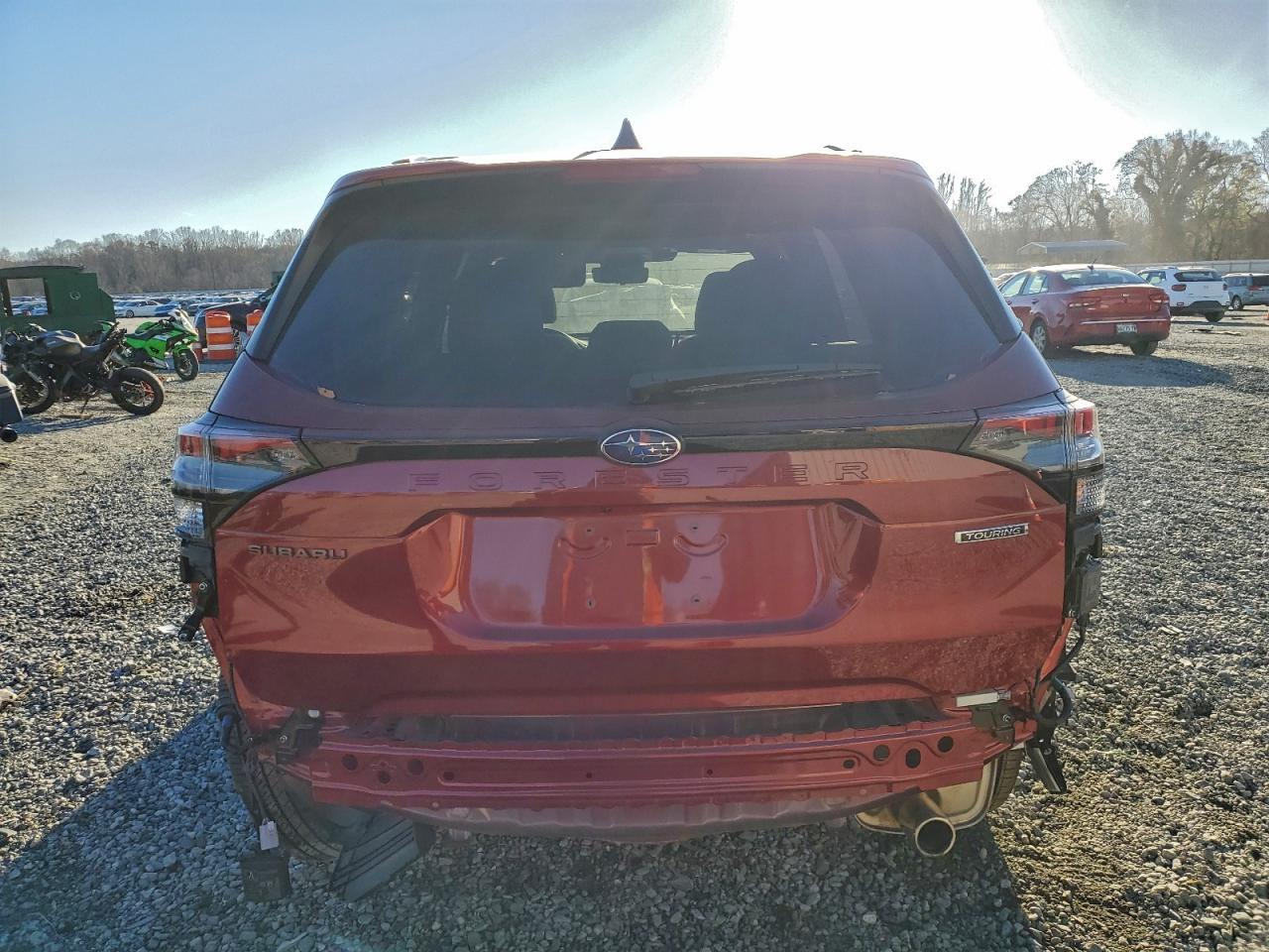 2025 Subaru Forester Touring - Фото 6