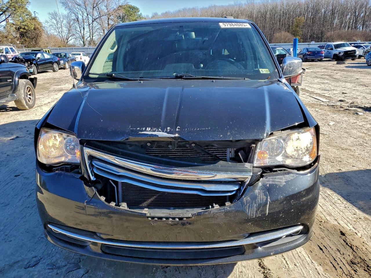 2014 Chrysler Town & Country Touring L - Фото 5
