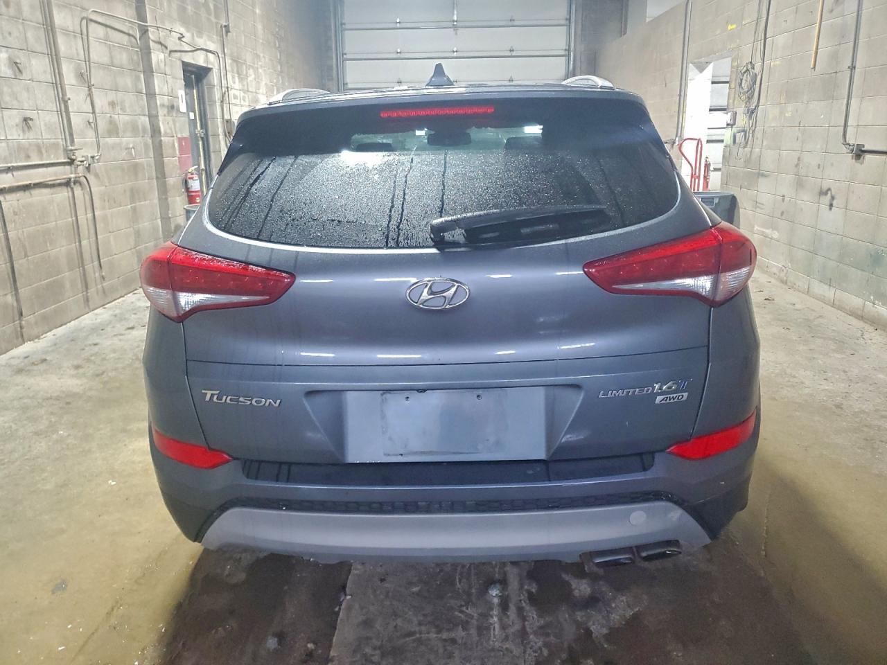 2017 Hyundai Tucson Limited - Image 6