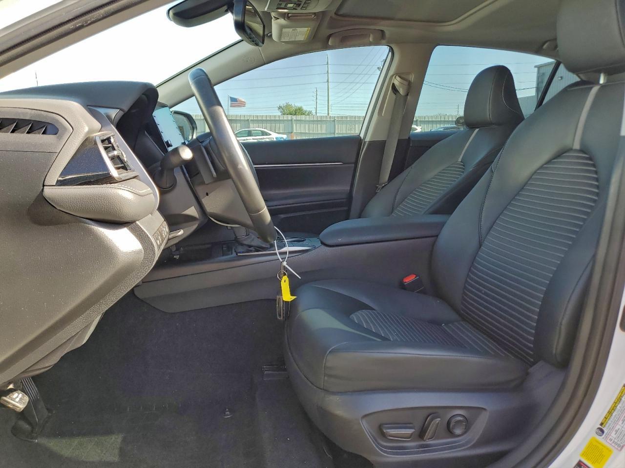 2024 Toyota Camry Se Night Shade - Фото 7