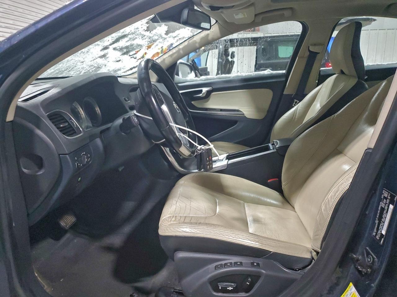 2012 Volvo S60 T5 - Image 7