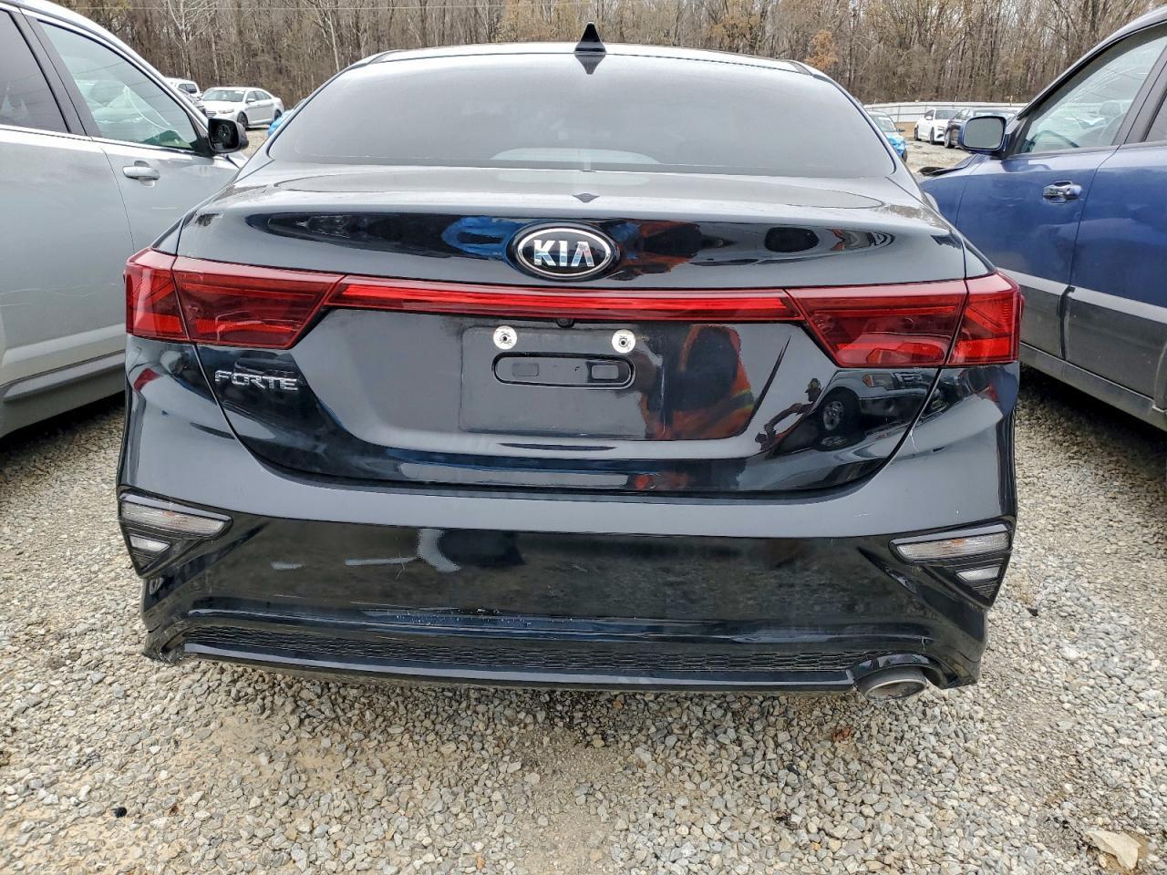 2021 Kia Forte Fe - Фото 6