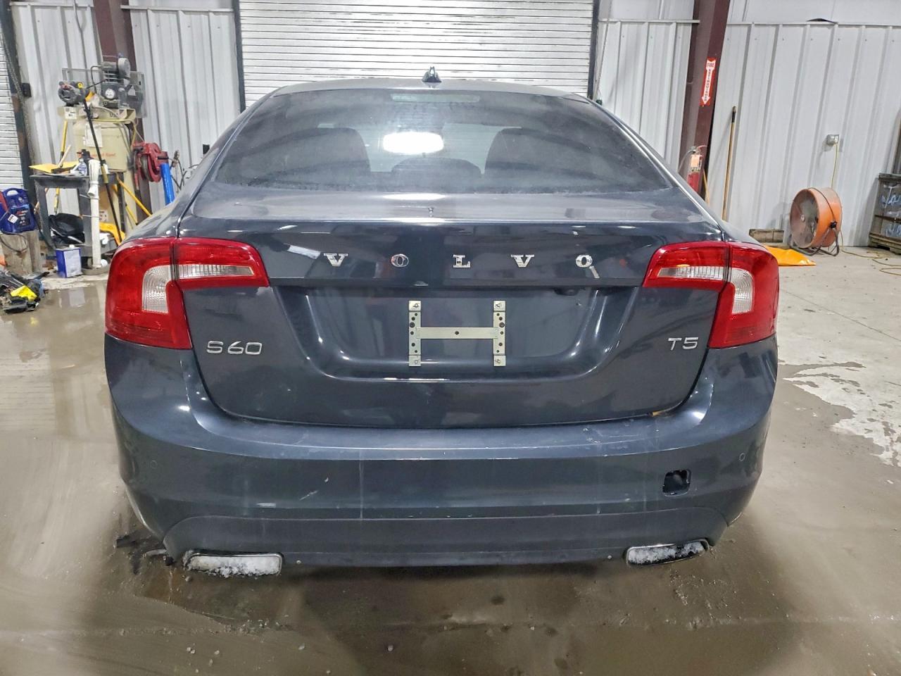 2014 Volvo S60 T5 - Фото 6