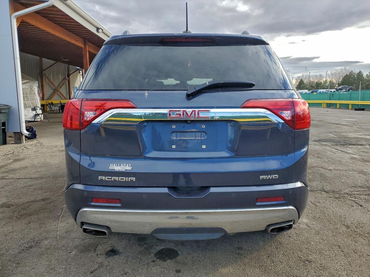 2019 GMC Acadia Denali - Фото 6