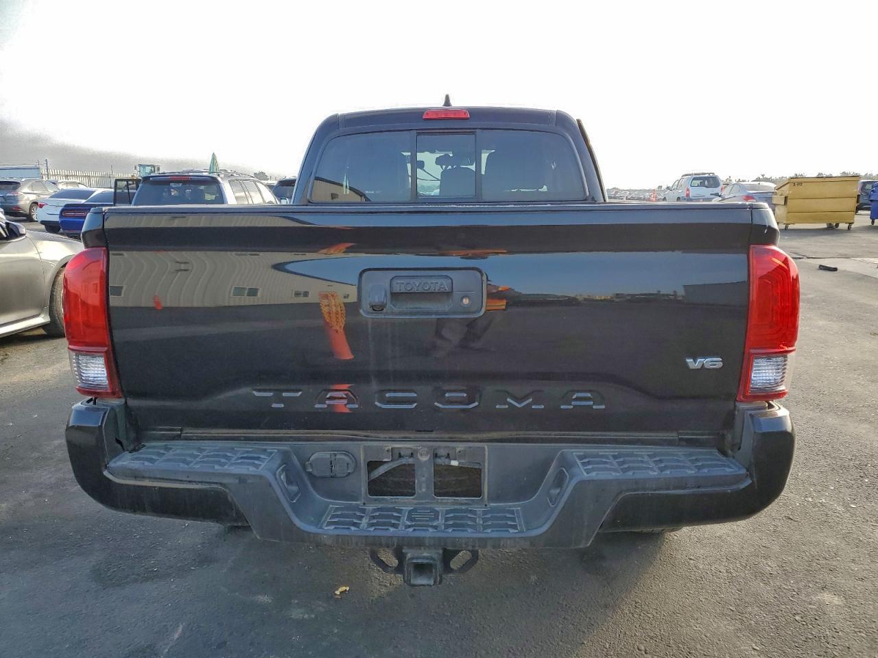 2023 Toyota Tacoma Access Cab - Image 6