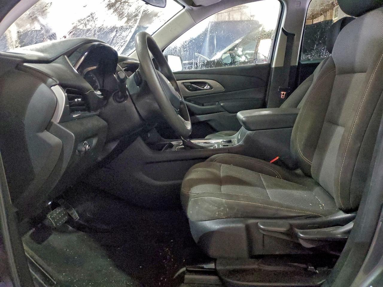 2019 Chevrolet Traverse Ls - Image 7