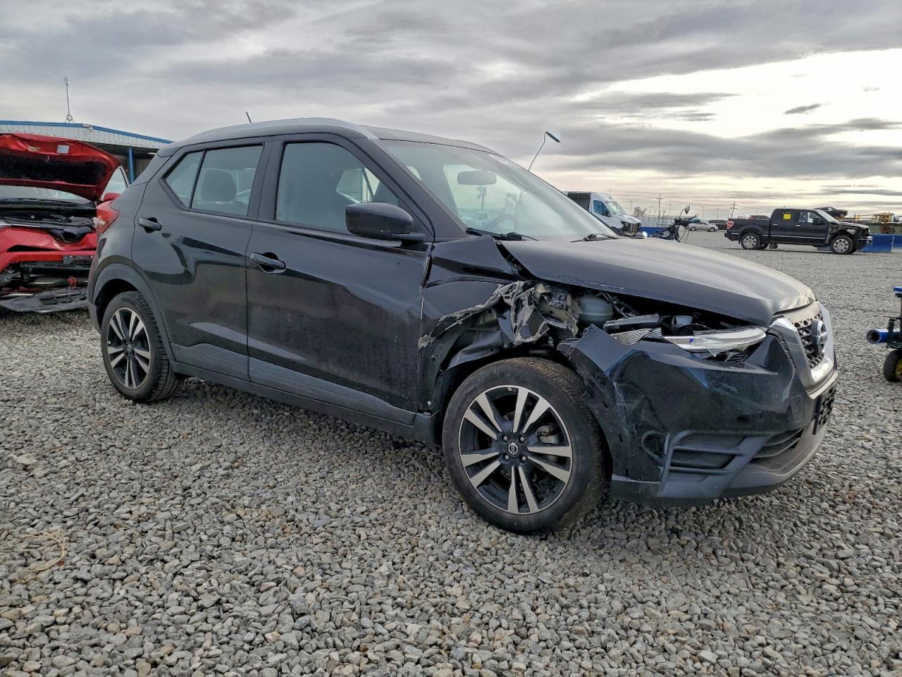 2020 Nissan Kicks Sv - Image 4