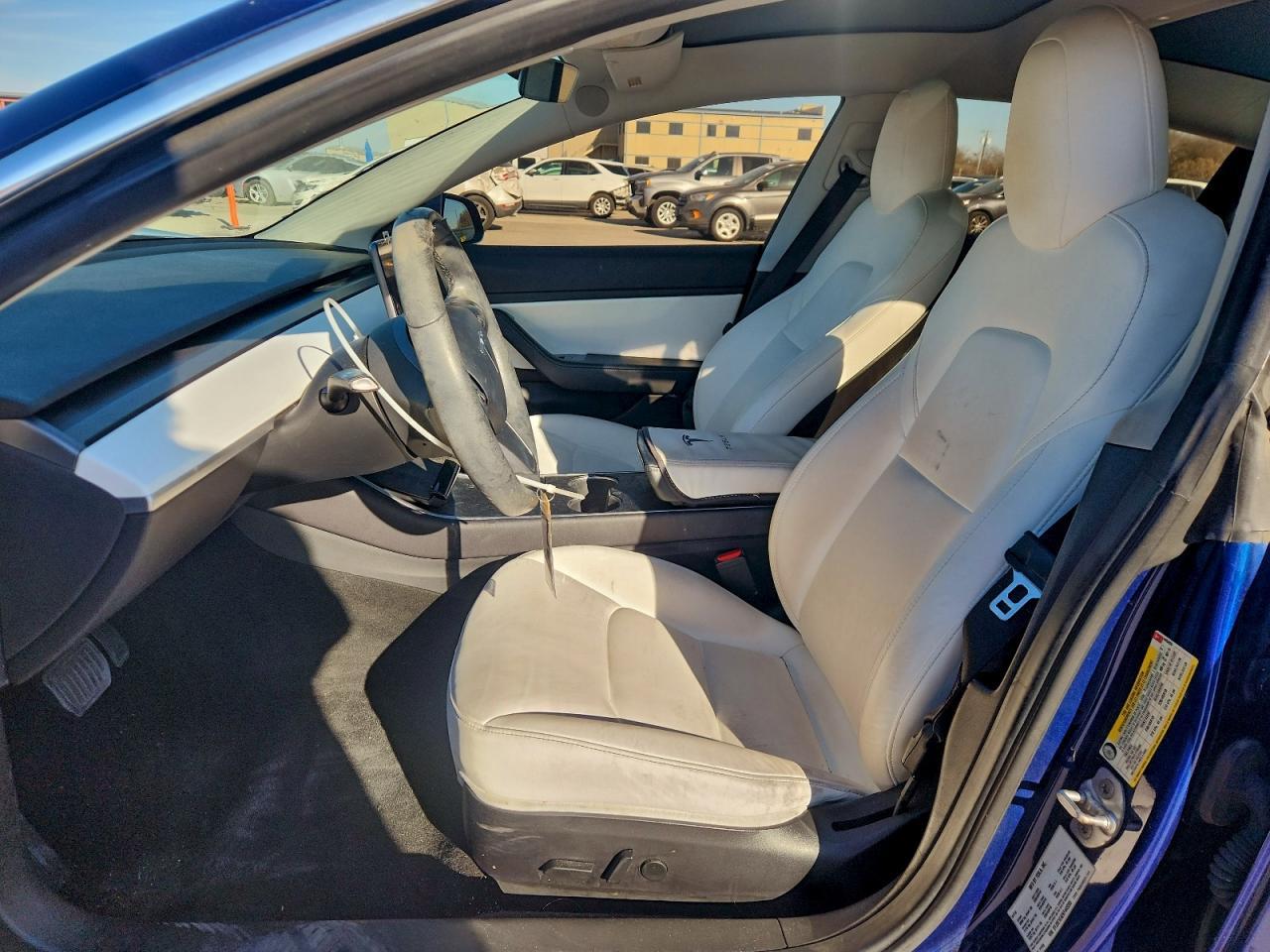 2019 Tesla Model 3 - Image 7