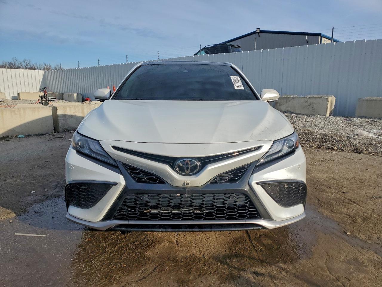 2022 Toyota Camry Xse - Фото 5