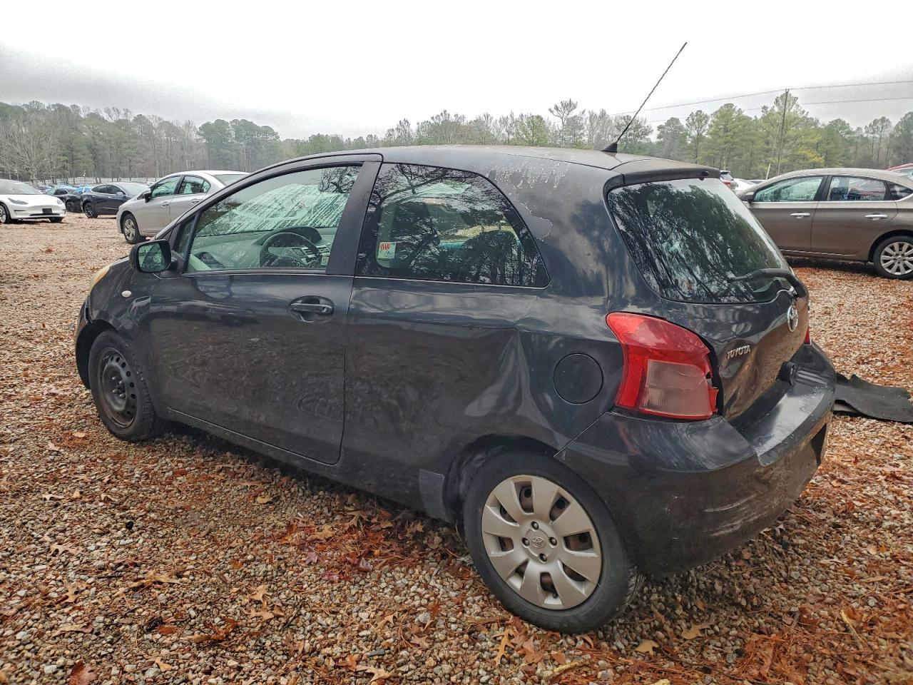 2008 Toyota Yaris - Фото 2