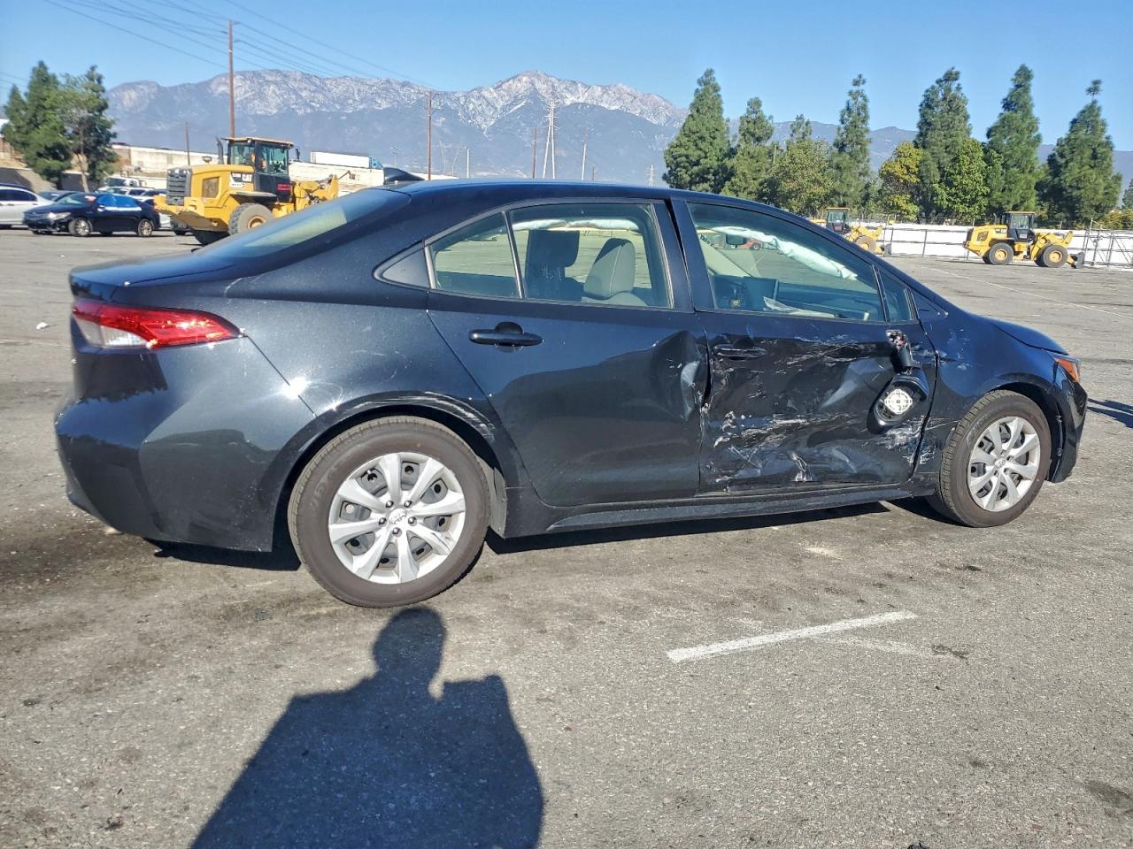 2020 Toyota Corolla Le - Фото 3