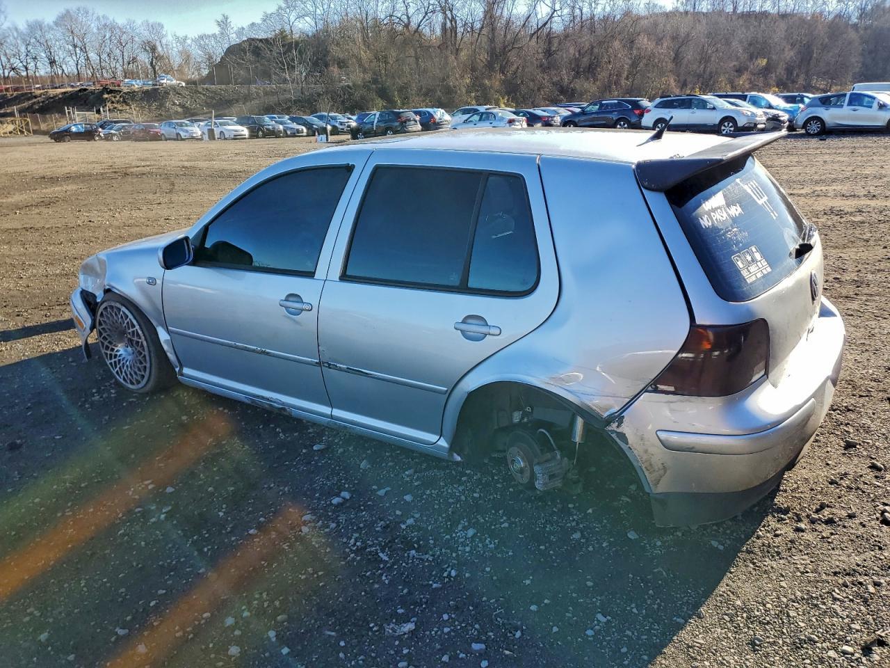 2001 Volkswagen Golf Gls - Image 2
