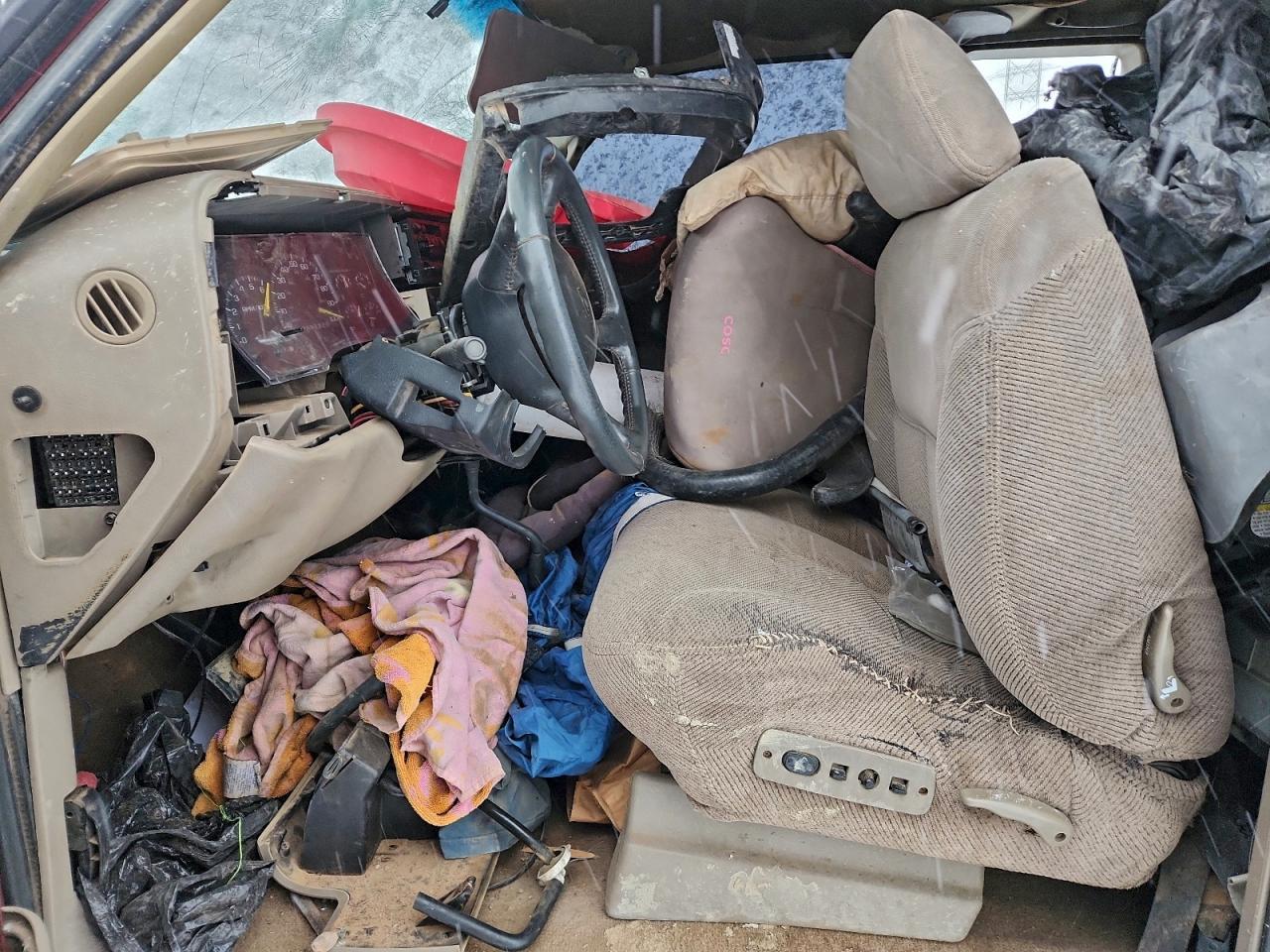 1998 Chevrolet Gmt-400 K1500 - Image 7