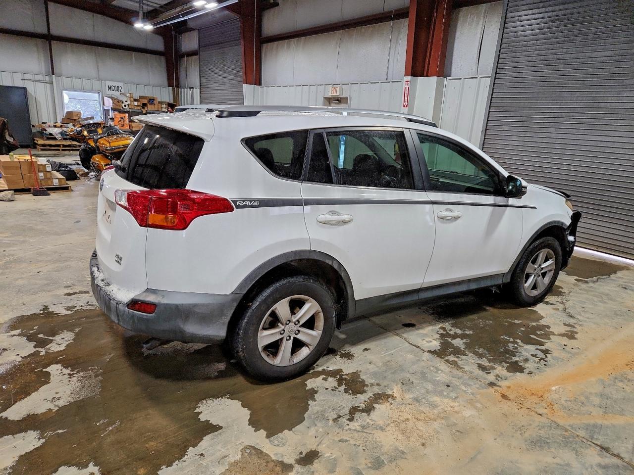 2013 Toyota Rav4 Xle - Image 3
