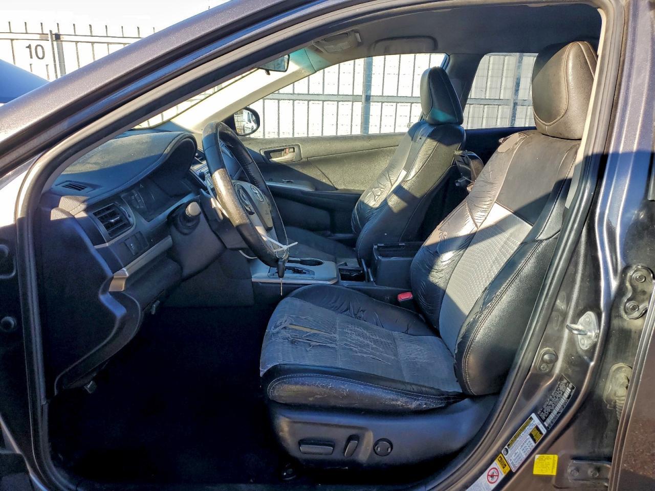 2013 Toyota Camry L - Image 7