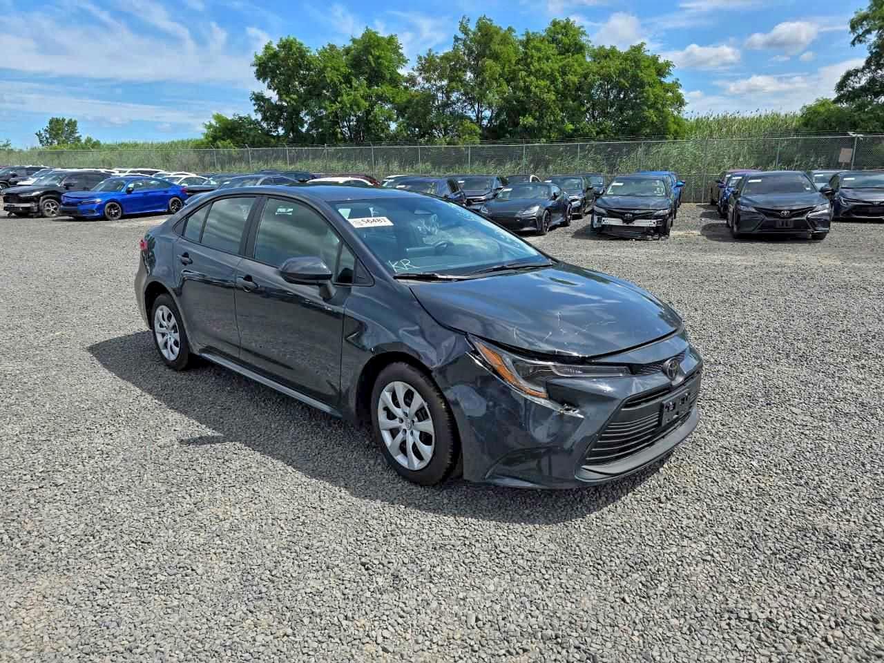 2024 Toyota Corolla Le - Фото 3