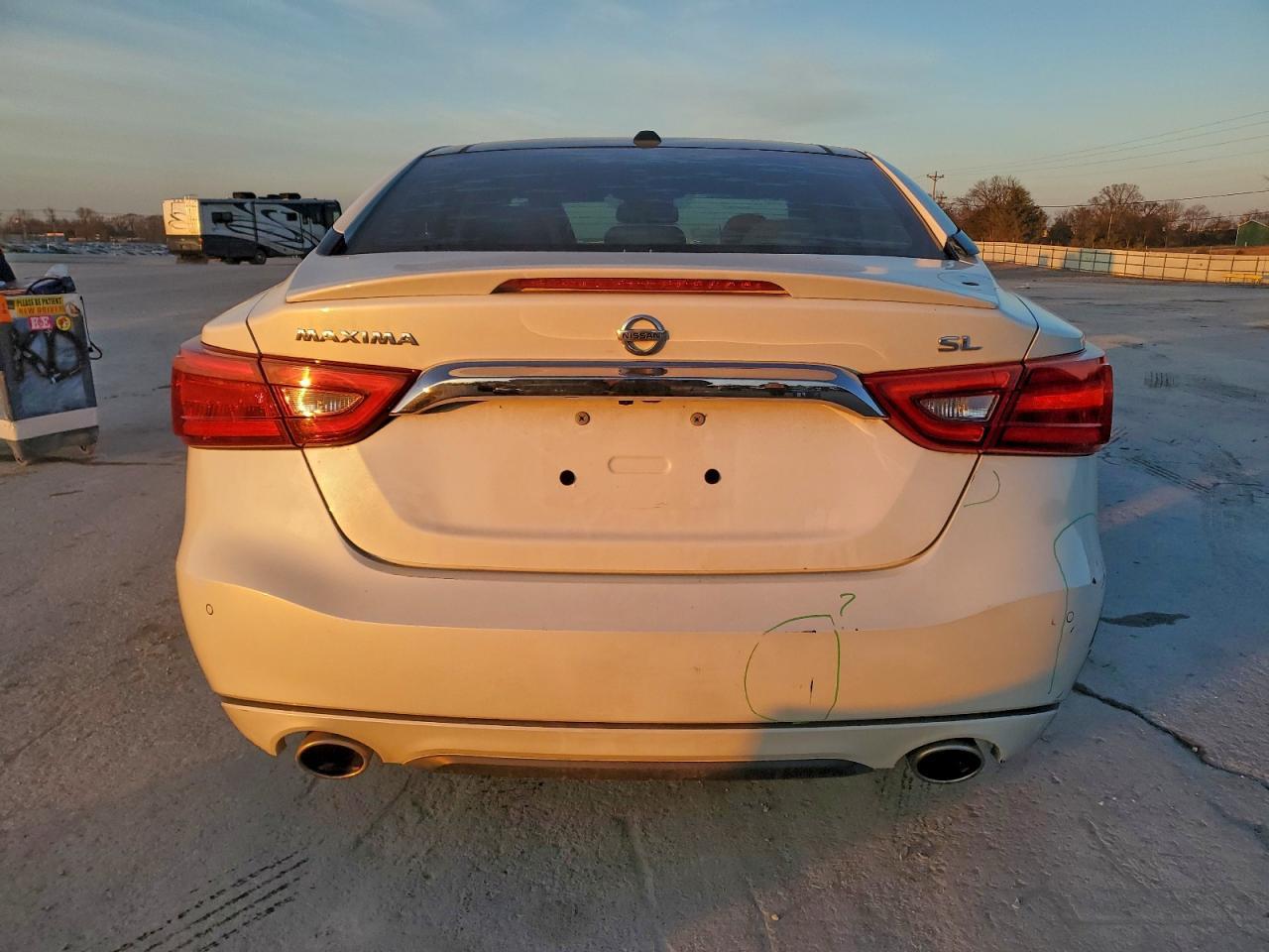 2017 Nissan Maxima 3.5S - Image 6