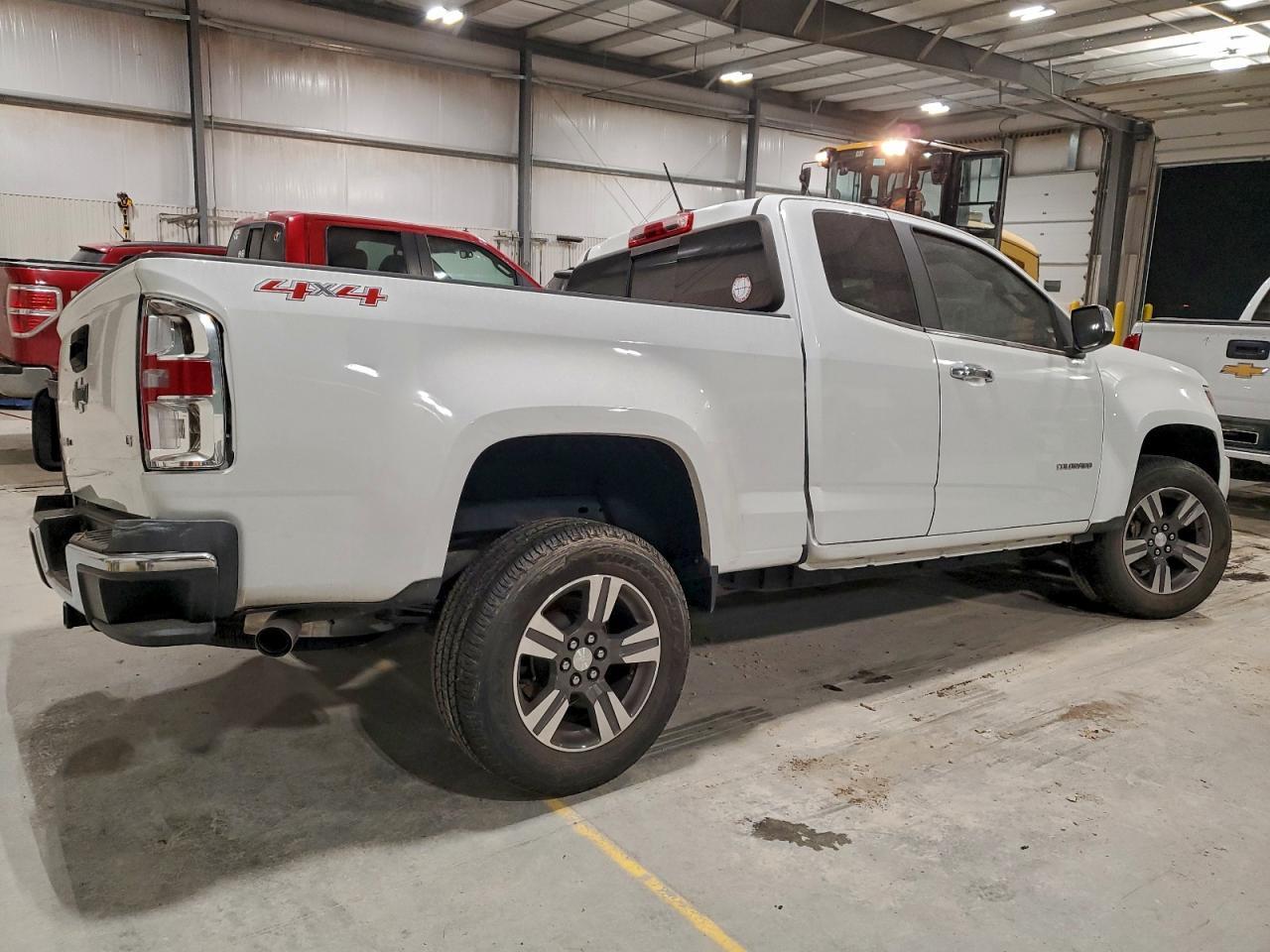 2016 Chevrolet Colorado Lt - Image 3