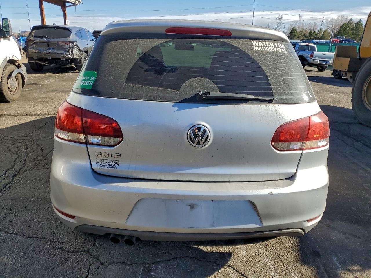 2014 Volkswagen Golf - Image 6