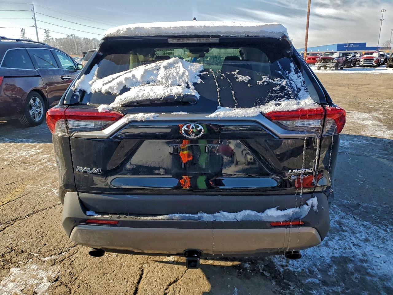 2025 Toyota Rav4 Limited - Фото 6