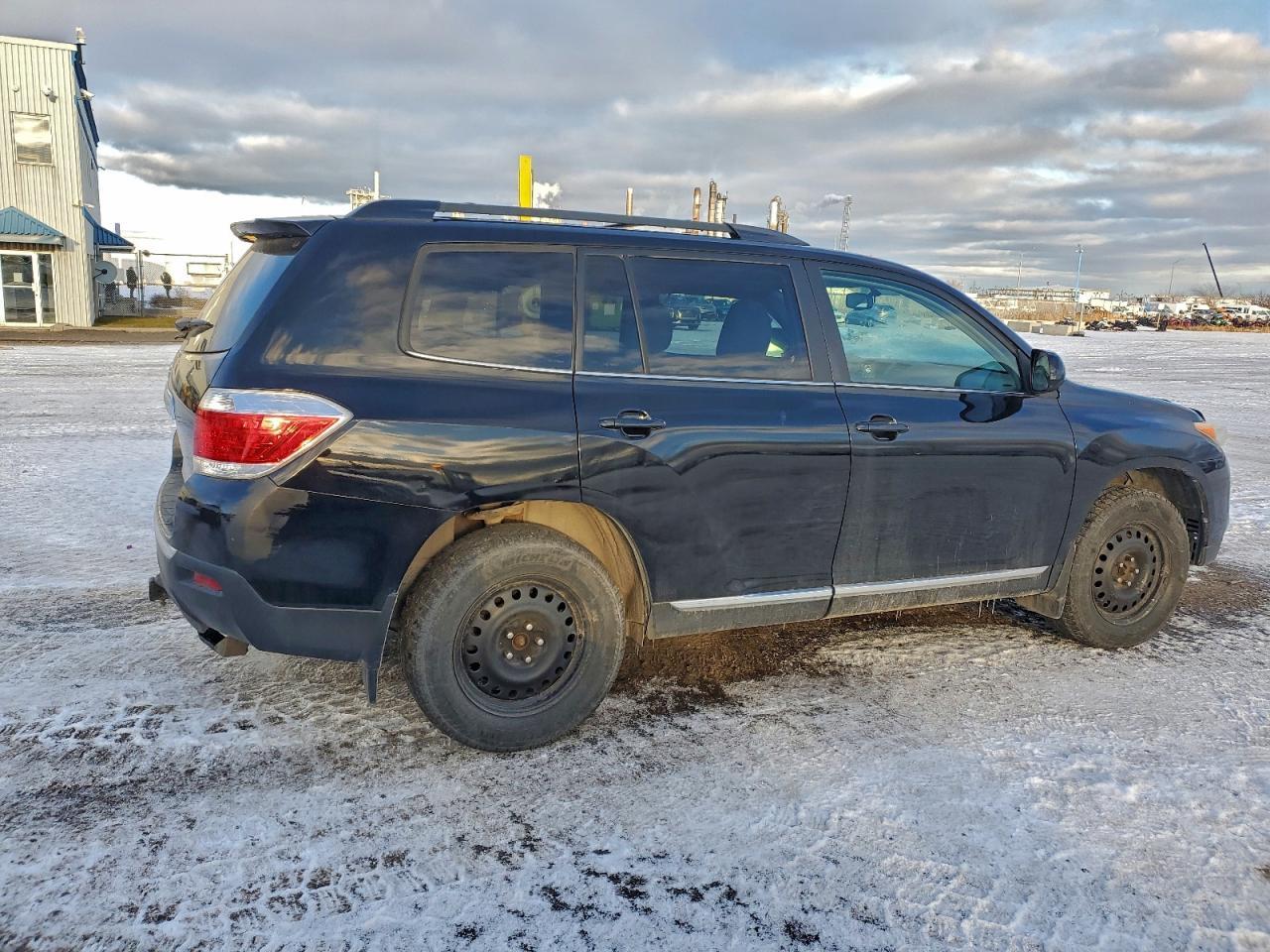 2013 Toyota Highlander Base - Фото 3