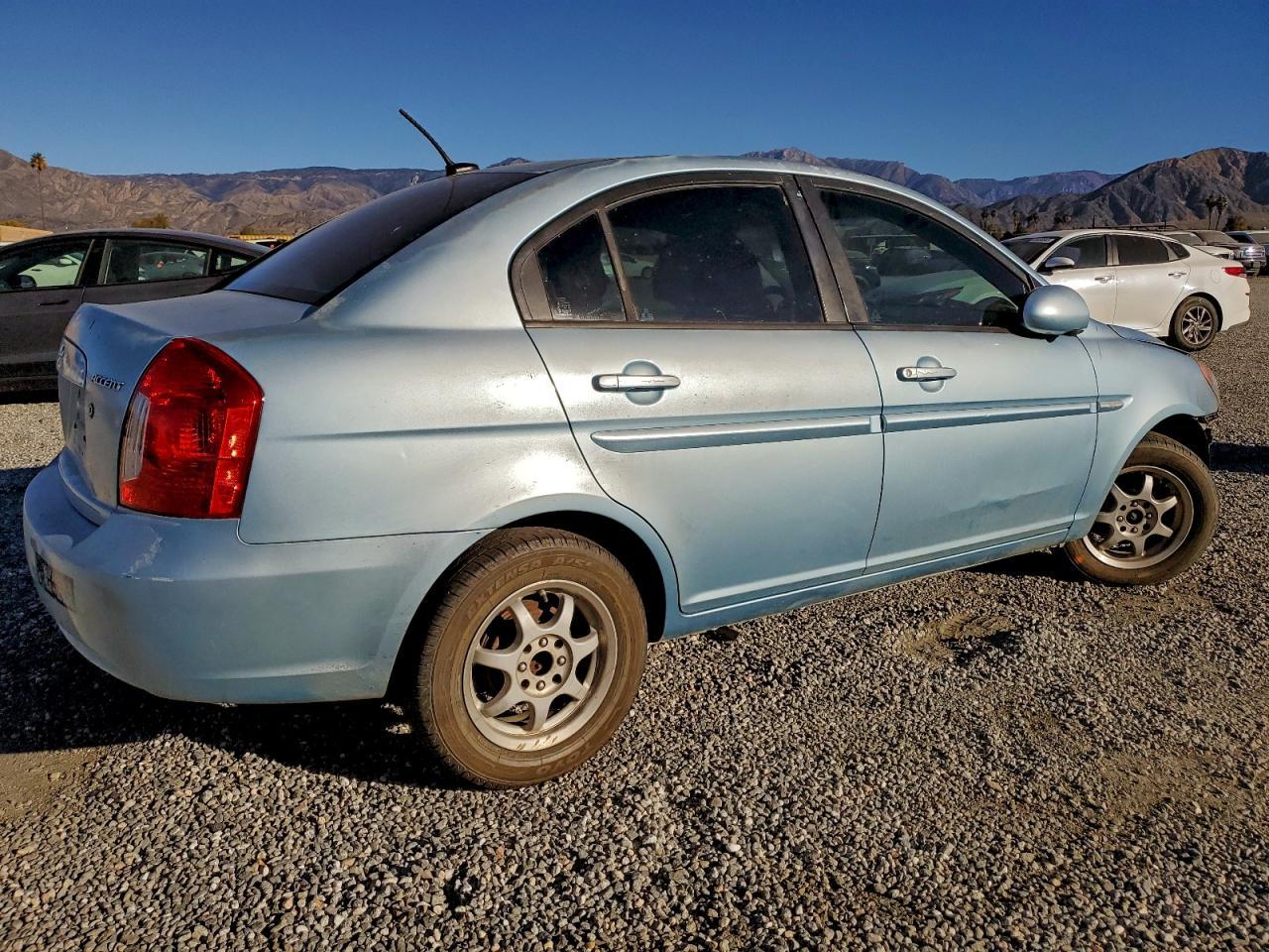 2009 Hyundai Accent Gls - Фото 3