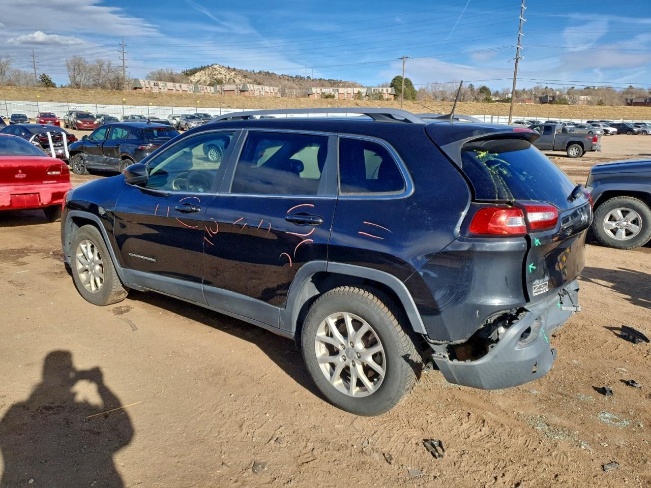 2016 Jeep Cherokee Latitude - Фото 2