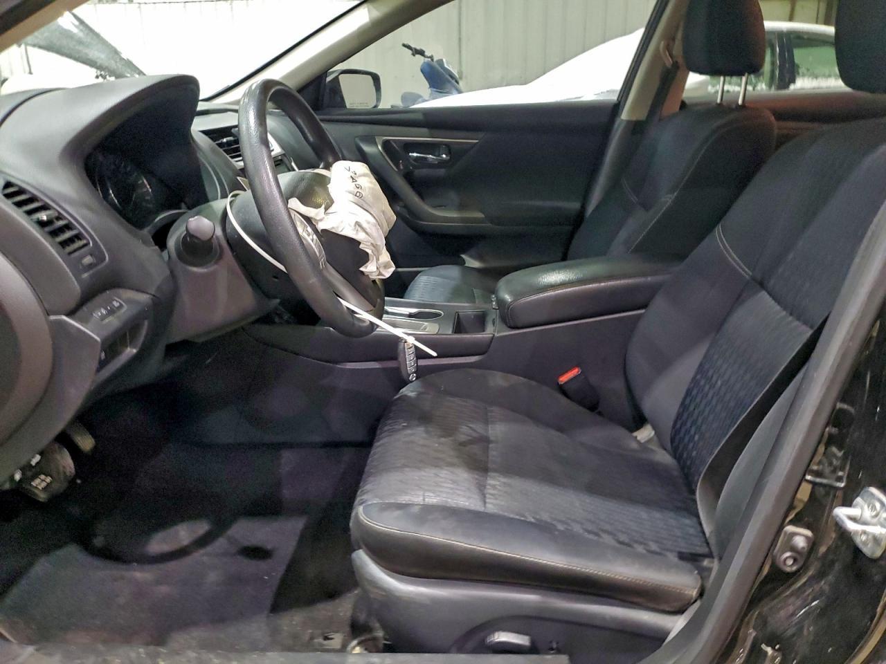 2017 Nissan Altima 2.5 - Фото 7