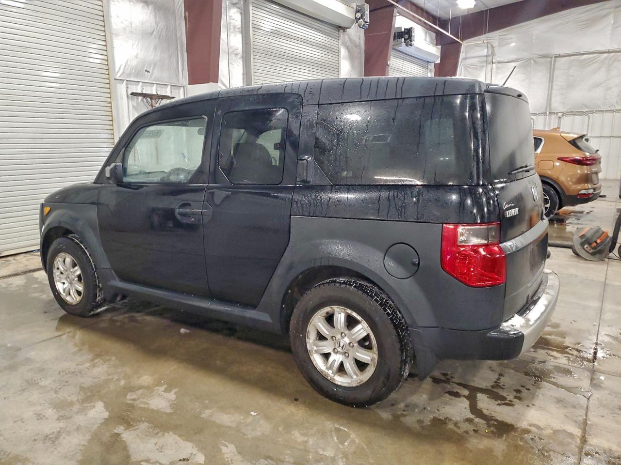 2005 Honda Element Ex - Фото 2