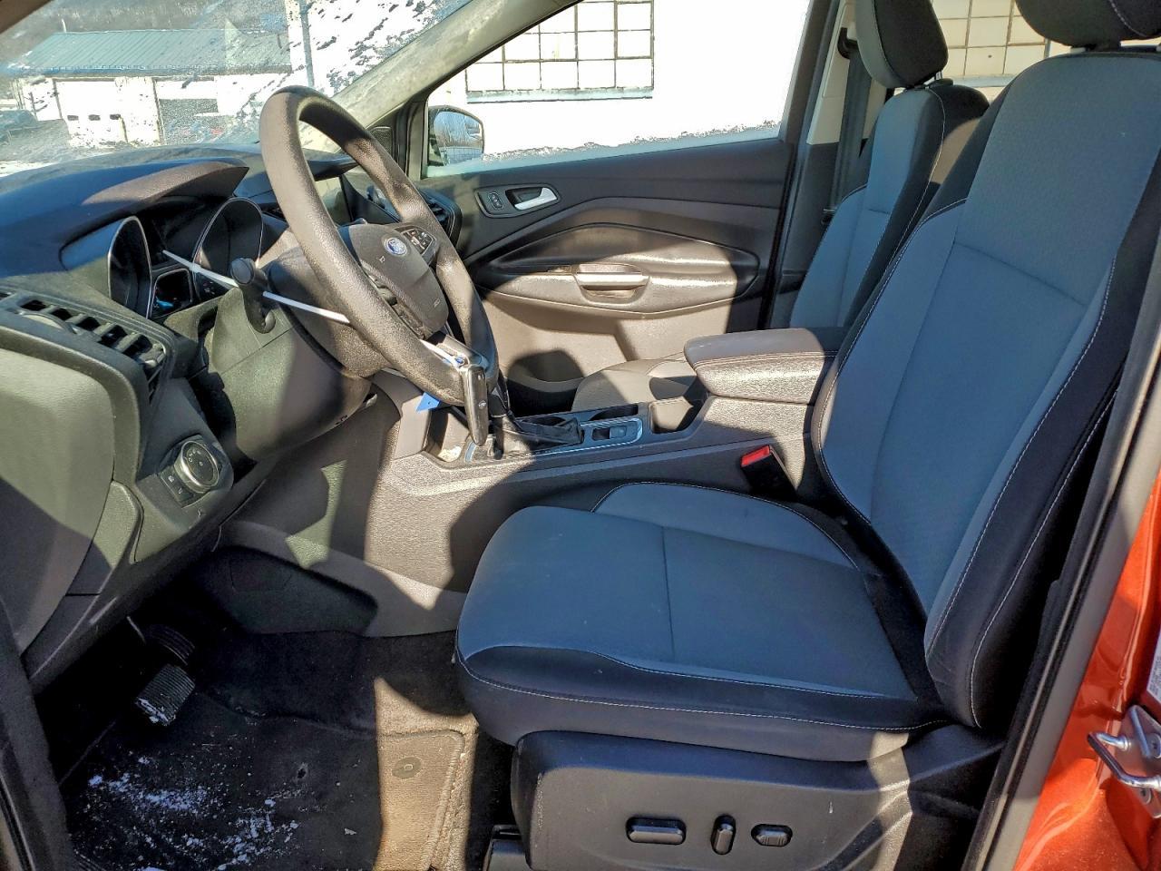 2019 Ford Escape Se - Фото 7