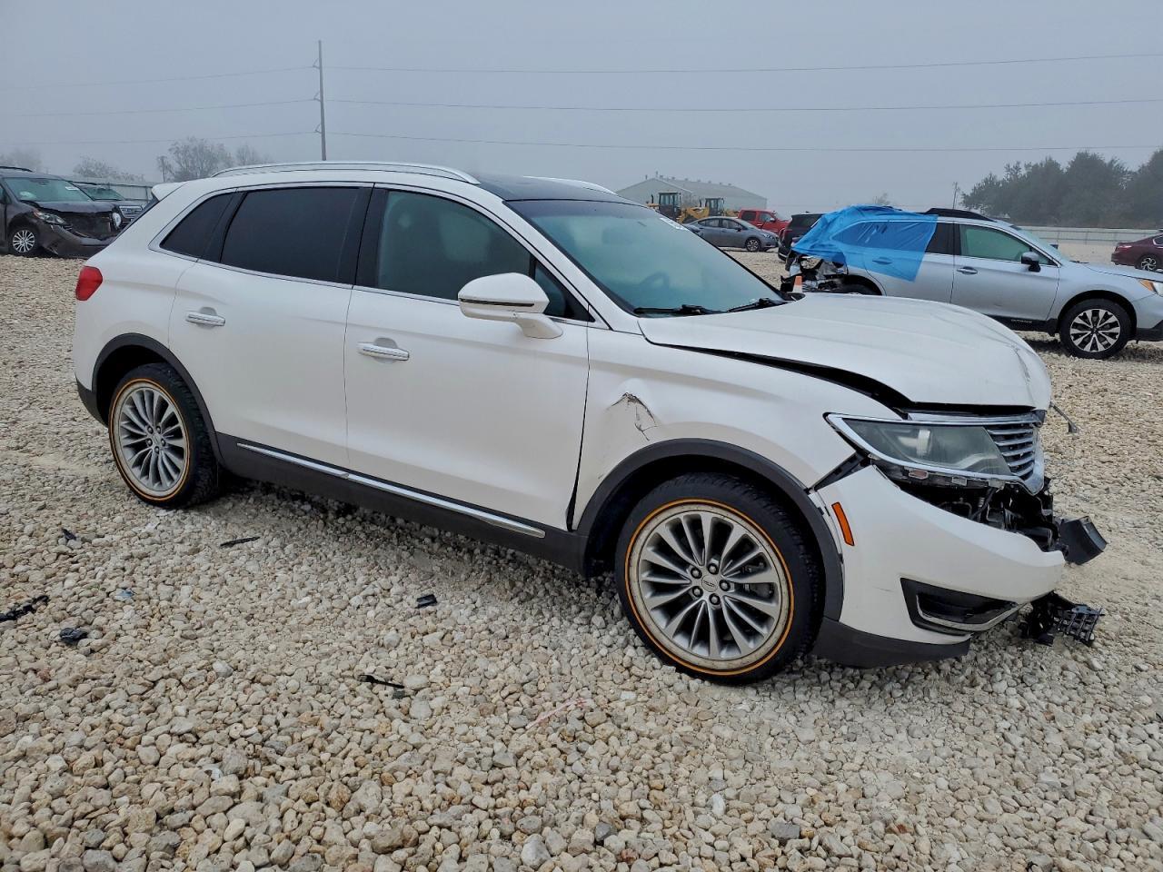 2017 Lincoln Mkx Select - Image 4