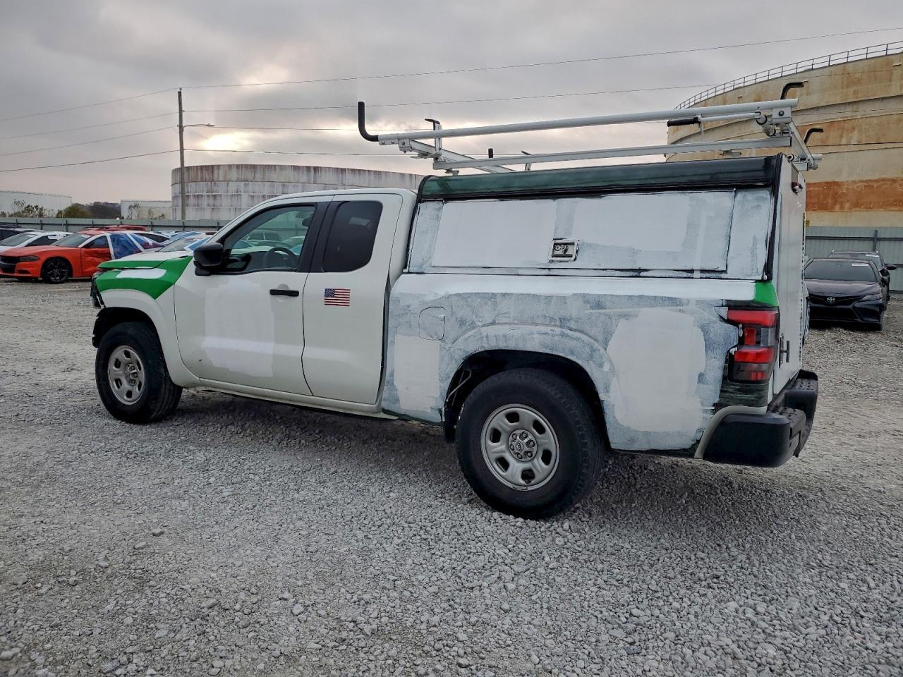 2024 Nissan Frontier S - Фото 3