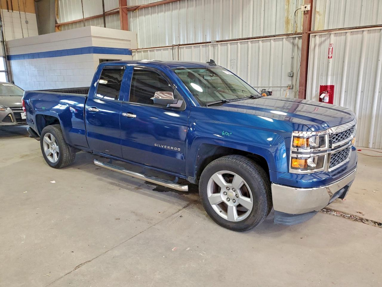 2015 Chevrolet Silverado C1500 - Фото 4