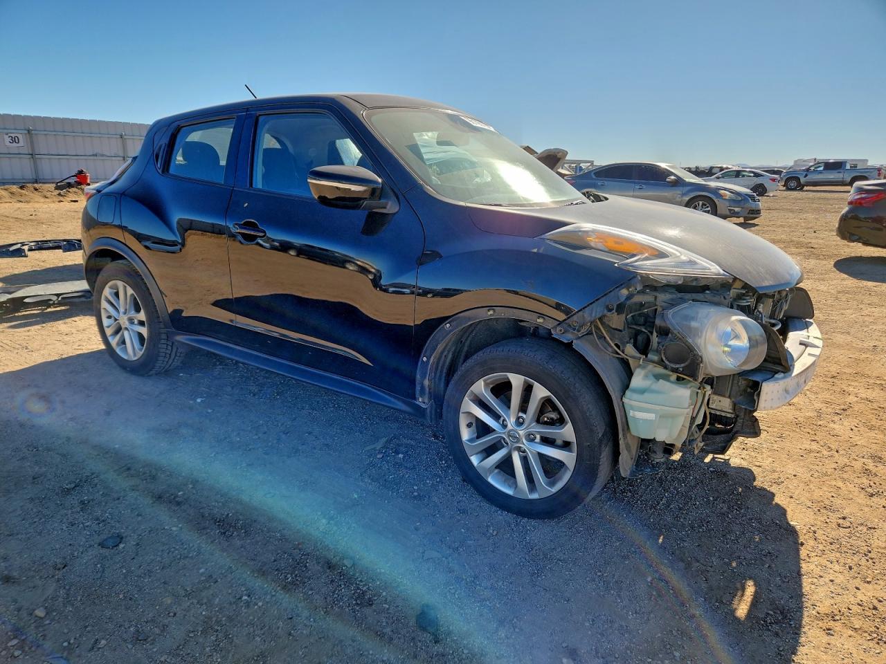 2017 Nissan Juke S - Фото 4