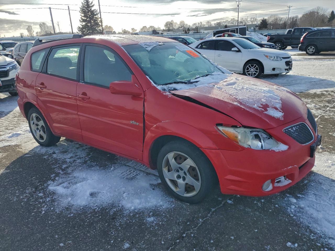 2005 Pontiac Vibe - Image 4