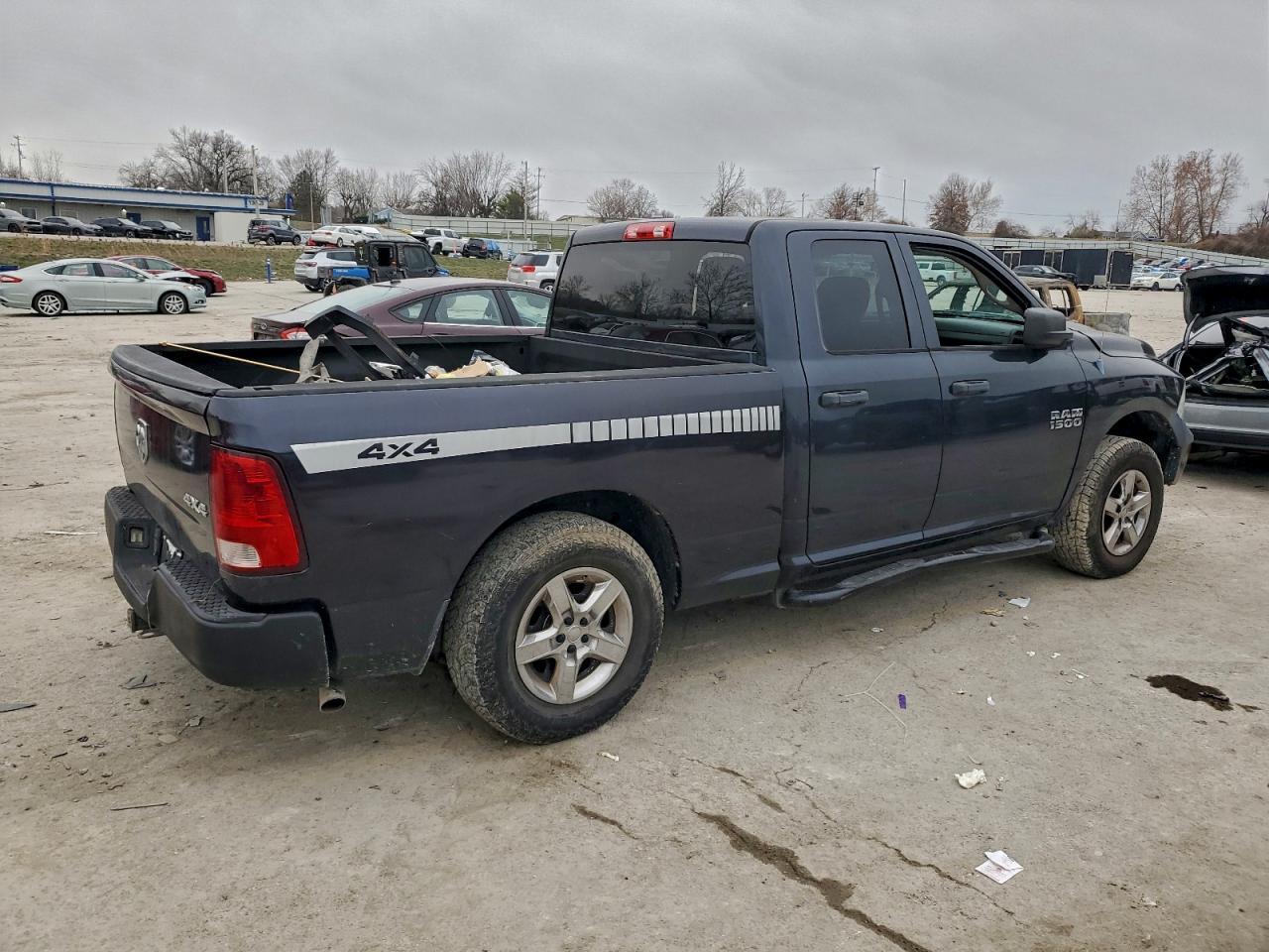 2013 Ram 1500 St - Фото 3